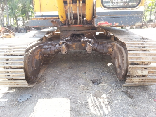 ขายแบ็คโฮ Komatsu 12HD พร้อมใช้ มีแอร์ ช่วงล่างเดิมๆ ขายแบ็คโฮ Komatsu 12HD พร้อมใช้ มีแอร์ ช่วงล่างเดิมๆ