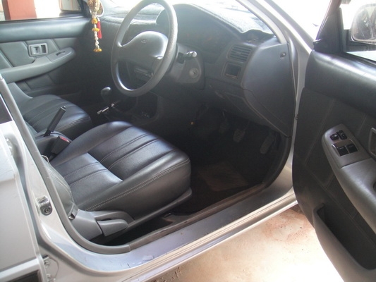 ขาย ซูลูน่า ปี 97 สีบรอนซ์เงิน เกียร์ธรรมดา ติดแก๊สแล้ว