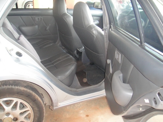 ขาย ซูลูน่า ปี 97 สีบรอนซ์เงิน เกียร์ธรรมดา ติดแก๊สแล้ว