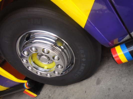 ขายรถบัสพัดลม Benz ตัวถังเชิดชัย