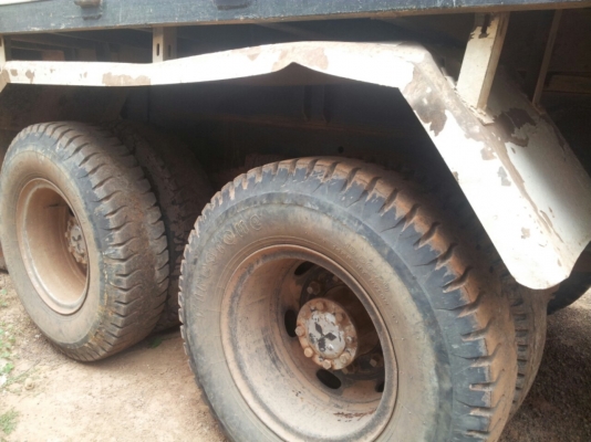 MITSUBISHI FN527 หัวเดิม เครื่องเดิม คัซซีสวย ยางดีค่ะ MITSUBISHI FN527 หัวเดิม เครื่องเดิม คัซซีสวย ยางดีค่ะ