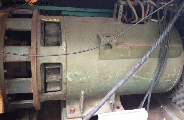 ขายเครื่องปั่นไฟ125KVA 390000บาท