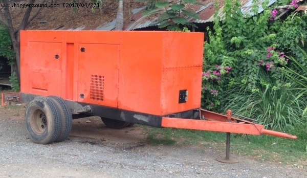 ขายเครื่องปั่นไฟ125KVA 390000บาท
