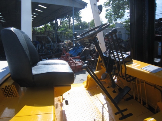 ขาย รถยก TCM 3.5 คัน รุ่น FVD35 Z5 เสาสูง 4 เมตร มือสองญี่ปุ่น