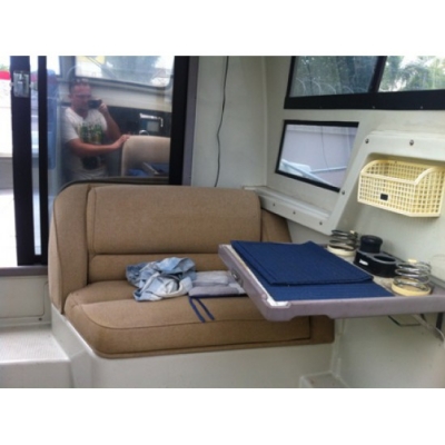 ขายเรือตกปลาไฟเบอร์ญี่ปุ่น Yamaha FR27 พร้อมเครื่องยนต์เรือ Yamaha 250AETO