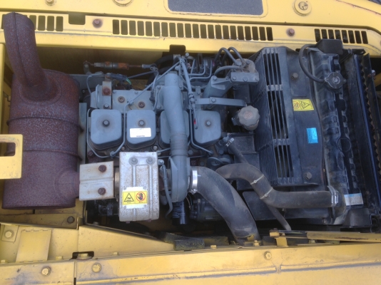 แบคโฮ KOMATSU PC120-6