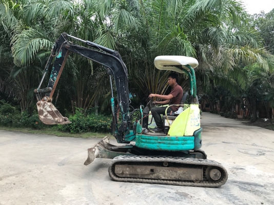 ขายแบคโฮ YANMAR VIO30-1(PC30) เดิมจากญี่ปุ่น100\% ทำงานสมบูรณ์ทุกระบบ รับรองไม่ผิดหวัง265,000 เท่านั