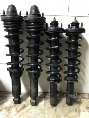 ขายโช๊คโหลดรถยนต์ HONDA รุ่น CIVIC 3D ของแท้ญี่ปุ่น