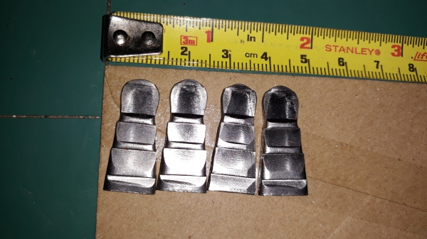 ขายลิ่มตอกหัวค้อน หัวขวานจาดเมกา 1ชุด 4อัน