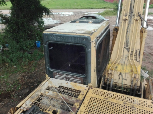 ขาย CAT 320V1 สภาพพร้อมไช้เอกสารทะเบียน