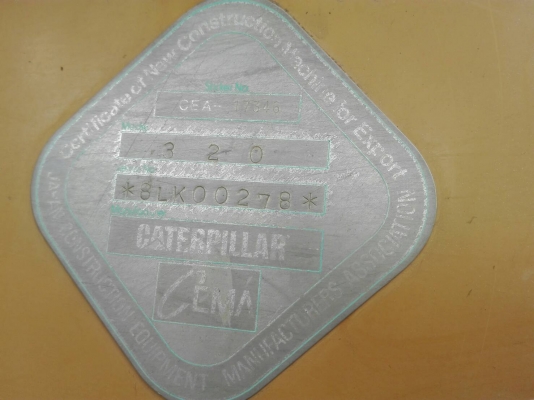 ขาย CAT 320V1 สภาพพร้อมไช้เอกสารทะเบียน