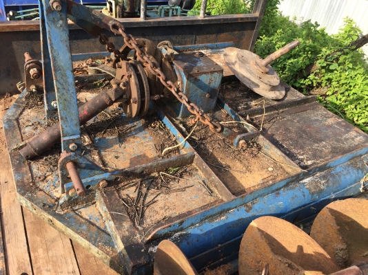 เครื่องตัดหญ้า.