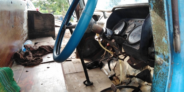 10 ล้อ เพลาเดียว เครื่อง 165 พวงมาลัยเพาเวอ เล่มทะเบียน 10 ล้อ เพลาเดียว เครื่อง 165 พวงมาลัยเพาเวอ เล่มทะเบียน