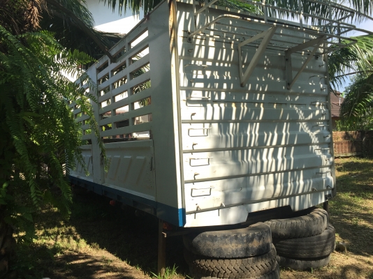 ขายกะบะเปล่าสามมิตร สวย. สภาพดี