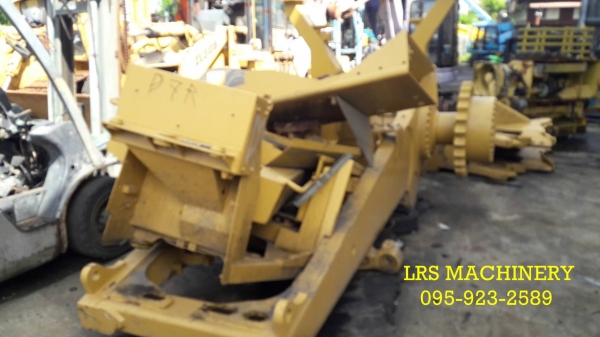 ขายเป็นอะไหล่ CAT D7 ขายเป็นอะไหล่ CAT D7