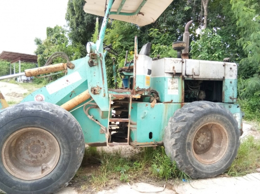 รถตัก KOMATSU 510 เอวอ่อน