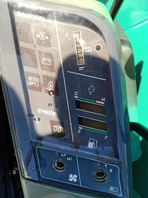 ขายKOMATSU PC30-7  เก่านอกแท้  สภาพสวย เครื่องปั๊มแห้ง 5,xxx  ชั่วโมง  โทร 089-3818694 จ๊อย