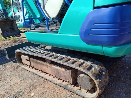 ขายKOMATSU PC30-7  เก่านอกแท้  สภาพสวย เครื่องปั๊มแห้ง 5,xxx  ชั่วโมง  โทร 089-3818694 จ๊อย