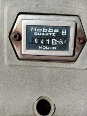 ขาย HITACHI EX30-2  เก่านอกแท้  มีลายแย๊ก  ปั๊มดี  พร้อมใช้  โทร 089-3818694จ๊อย