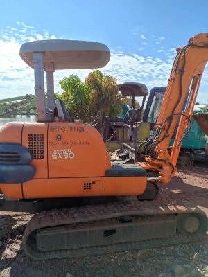 ขาย HITACHI EX30-2  เก่านอกแท้  มีลายแย๊ก  ปั๊มดี  พร้อมใช้  โทร 089-3818694จ๊อย