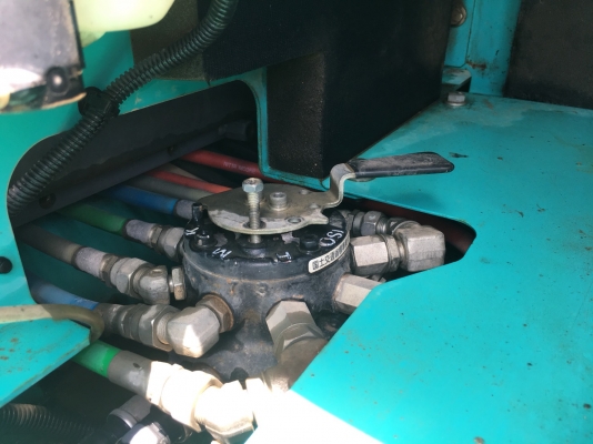 ขาย KOBELCO SK200-8 # YN12 เก่านอกจากญี่ปุ่น ยังไม่เคยใช้งานในเมืองไทย สนใจติดต่อ อำพล 090-9694506,