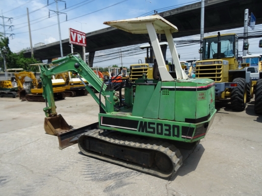 รถขุด Mitsubishi MS030 รถขุด Mitsubishi MS030