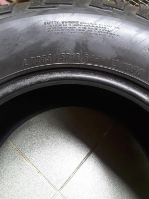 Maxxis MT 265-75-16 ปลายปี14 สภาพสวยๆ 1ชุด Maxxis MT 265-75-16 ปลายปี14 สภาพสวยๆ 1ชุด