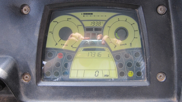 รถบด BOMAG BW219-PDH4 มือสอง 19ตัน(ล้อเรียบ/หนาม) รถดีลเลอร์บิ้วเอง สภาพสมบูรณ์ พร้อมใช้งาน มีไฟแนนซ์ รถบด BOMAG BW219-PDH4 มือสอง 19ตัน(ล้อเรียบ/หนาม) รถดีลเลอร์บิ้วเอง สภาพสมบูรณ์ พร้อมใช้งาน มีไฟแนนซ์