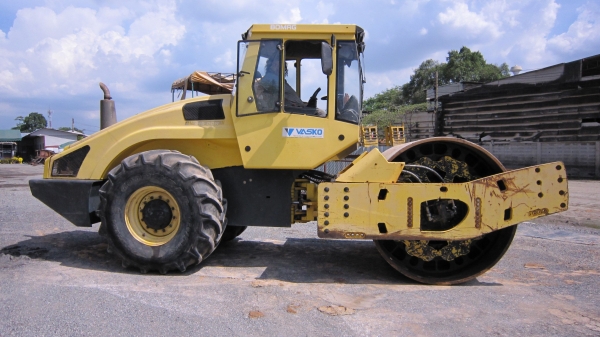 รถบด BOMAG BW219-PDH4 มือสอง 19ตัน(ล้อเรียบ/หนาม) รถดีลเลอร์บิ้วเอง สภาพสมบูรณ์ พร้อมใช้งาน มีไฟแนนซ์
