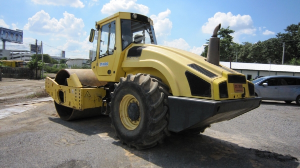 รถบด BOMAG BW219-PDH4 มือสอง 19ตัน(ล้อเรียบ/หนาม) รถดีลเลอร์บิ้วเอง สภาพสมบูรณ์ พร้อมใช้งาน มีไฟแนนซ์ รถบด BOMAG BW219-PDH4 มือสอง 19ตัน(ล้อเรียบ/หนาม) รถดีลเลอร์บิ้วเอง สภาพสมบูรณ์ พร้อมใช้งาน มีไฟแนนซ์