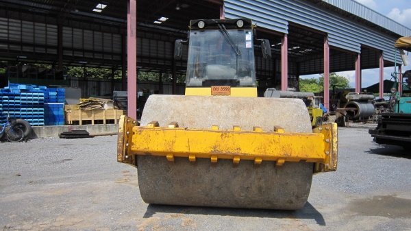 รถบด BOMAG BW219-PDH4 มือสอง 19ตัน(ล้อเรียบ/หนาม) รถดีลเลอร์บิ้วเอง สภาพสมบูรณ์ พร้อมใช้งาน มีไฟแนนซ์ รถบด BOMAG BW219-PDH4 มือสอง 19ตัน(ล้อเรียบ/หนาม) รถดีลเลอร์บิ้วเอง สภาพสมบูรณ์ พร้อมใช้งาน มีไฟแนนซ์