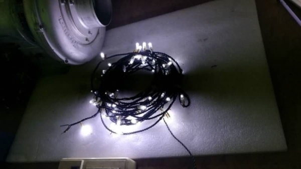 70 บ.ส่งถึงบ้านฟรีโทร 083-2000058 LINE ID: line832923 ชุดหลอดไฟประดับเป็นหลอด LED สีขาว 50 ดวงความยา 70 บ.ส่งถึงบ้านฟรีโทร 083-2000058 LINE ID: line832923 ชุดหลอดไฟประดับเป็นหลอด LED สีขาว 50 ดวงความยา
