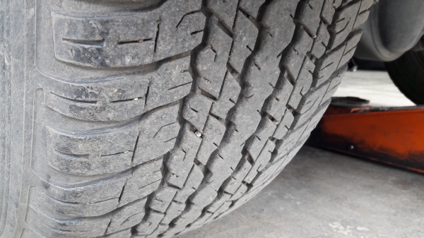 ขายยางเดิม Revo ยี่ห้อ Dunlop 265/65/17 ปี 16 ขายยางเดิม Revo ยี่ห้อ Dunlop 265/65/17 ปี 16