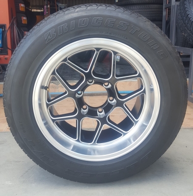 ล้อใหม่ขอบ18 WELD 6รู139 พร้อมยาง\%ปี16  4 ล้อ
