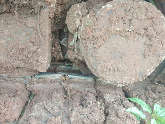 KOBELCO MARK 8 SUPER SK-200 รถทำงาน 13,900 ชม. เอกสารเล่มทะเบียนครบ ภายในแอร์เย็น ช่วงล่างเอวแน่น พร้อมใช้งานได้เลย ราคาต่อรองได้ครับ