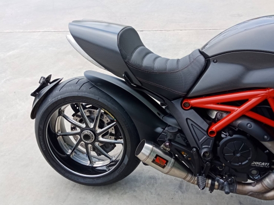 ขาย Ducati Diavel Barbon Red ปี2013 ;bj&#039;ohvp สภาพสวย พร้อมใช้