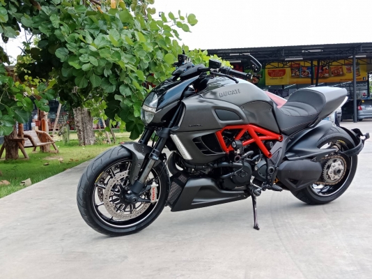 ขาย Ducati Diavel Barbon Red ปี2013 ;bj'ohvp สภาพสวย พร้อมใช้ ขาย Ducati Diavel Barbon Red ปี2013 ;bj'ohvp สภาพสวย พร้อมใช้