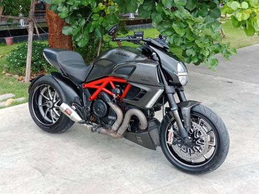 ขาย Ducati Diavel Barbon Red ปี2013 ;bj&#039;ohvp สภาพสวย พร้อมใช้