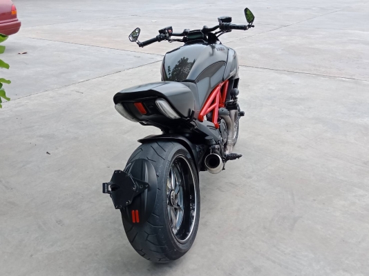 ขาย Ducati Diavel Barbon Red ปี2013 ;bj'ohvp สภาพสวย พร้อมใช้ ขาย Ducati Diavel Barbon Red ปี2013 ;bj'ohvp สภาพสวย พร้อมใช้