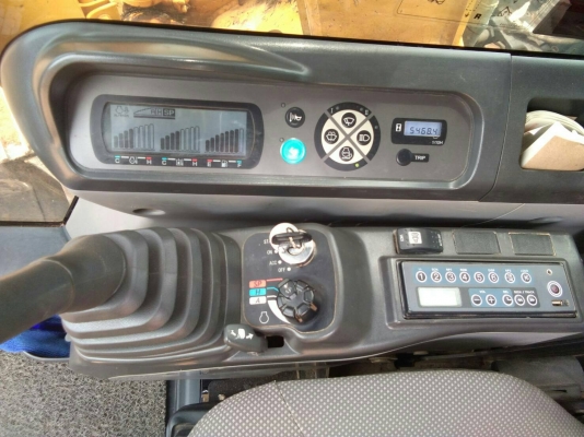 มี VDO ให้ชม. SUMITOMO SH130 ไมล์ 5400 ชม.ราคา 1550000