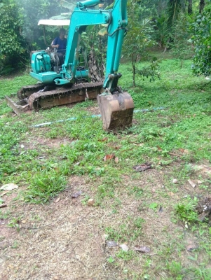 มี VDO ให้ชม.KOMATSU PC40-7 ราคา 250000