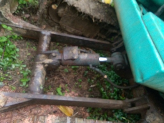 มี VDO ให้ชม.KOMATSU PC40-7 ราคา 250000