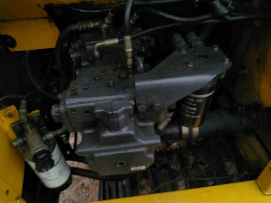 PC. 200. รุ่น  MO.   มีเอกสารเล่มทะเบียน