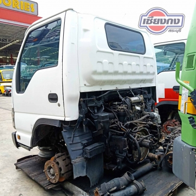 หัวเก๋ง ISUZU NPR ตาเพชร ติดเครื่อง 4HK