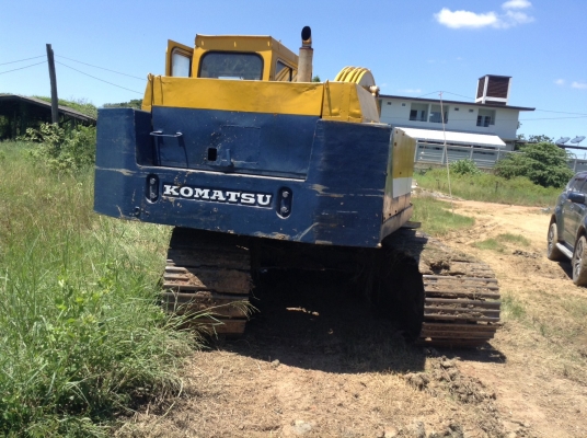 # ขายKOMATSU 12HT รถสวย พร้อมใช้งาน เครื่องดี ช่วงล่างดี ราคาต่อรองคุยกันได้คะ โทร0616613023แพรว