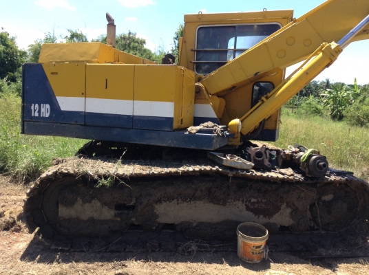 # ขายKOMATSU 12HT รถสวย พร้อมใช้งาน เครื่องดี ช่วงล่างดี ราคาต่อรองคุยกันได้คะ โทร0616613023แพรว