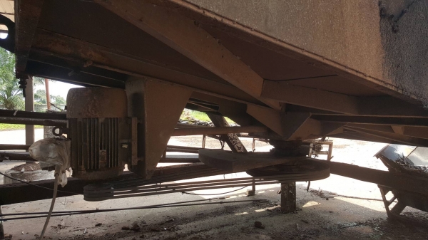 ขาย เครื่องสับไม้ ขนาดกำลังผลิต 200 ตัน/วัน มอเตอร์ 250 แรง สภาพพร้อมใช้งาน ขาย เครื่องสับไม้ ขนาดกำลังผลิต 200 ตัน/วัน มอเตอร์ 250 แรง สภาพพร้อมใช้งาน