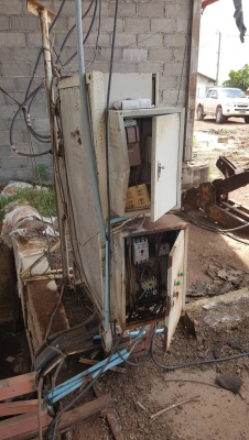 ขาย เครื่องสับไม้ ขนาดกำลังผลิต 200 ตัน/วัน มอเตอร์ 250 แรง สภาพพร้อมใช้งาน ขาย เครื่องสับไม้ ขนาดกำลังผลิต 200 ตัน/วัน มอเตอร์ 250 แรง สภาพพร้อมใช้งาน