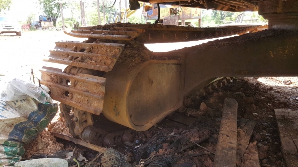 ขาย แบคโฮ KOMATSU PC120-3 รถใช้งานได้ปกติ เครื่องดี ปั้มดี ช่วงล่าง 70\% ขาย แบคโฮ KOMATSU PC120-3 รถใช้งานได้ปกติ เครื่องดี ปั้มดี ช่วงล่าง 70\%