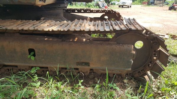 ขาย แบคโฮ KOMATSU PC120-3 รถใช้งานได้ปกติ เครื่องดี ปั้มดี ช่วงล่าง 70\% ขาย แบคโฮ KOMATSU PC120-3 รถใช้งานได้ปกติ เครื่องดี ปั้มดี ช่วงล่าง 70\%